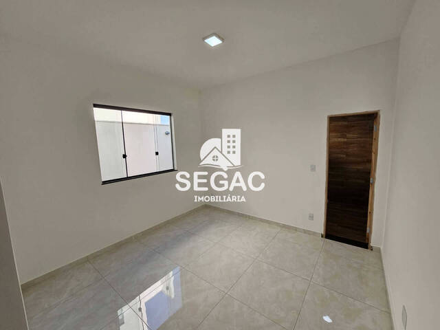 Casa para Venda em Contagem - 4