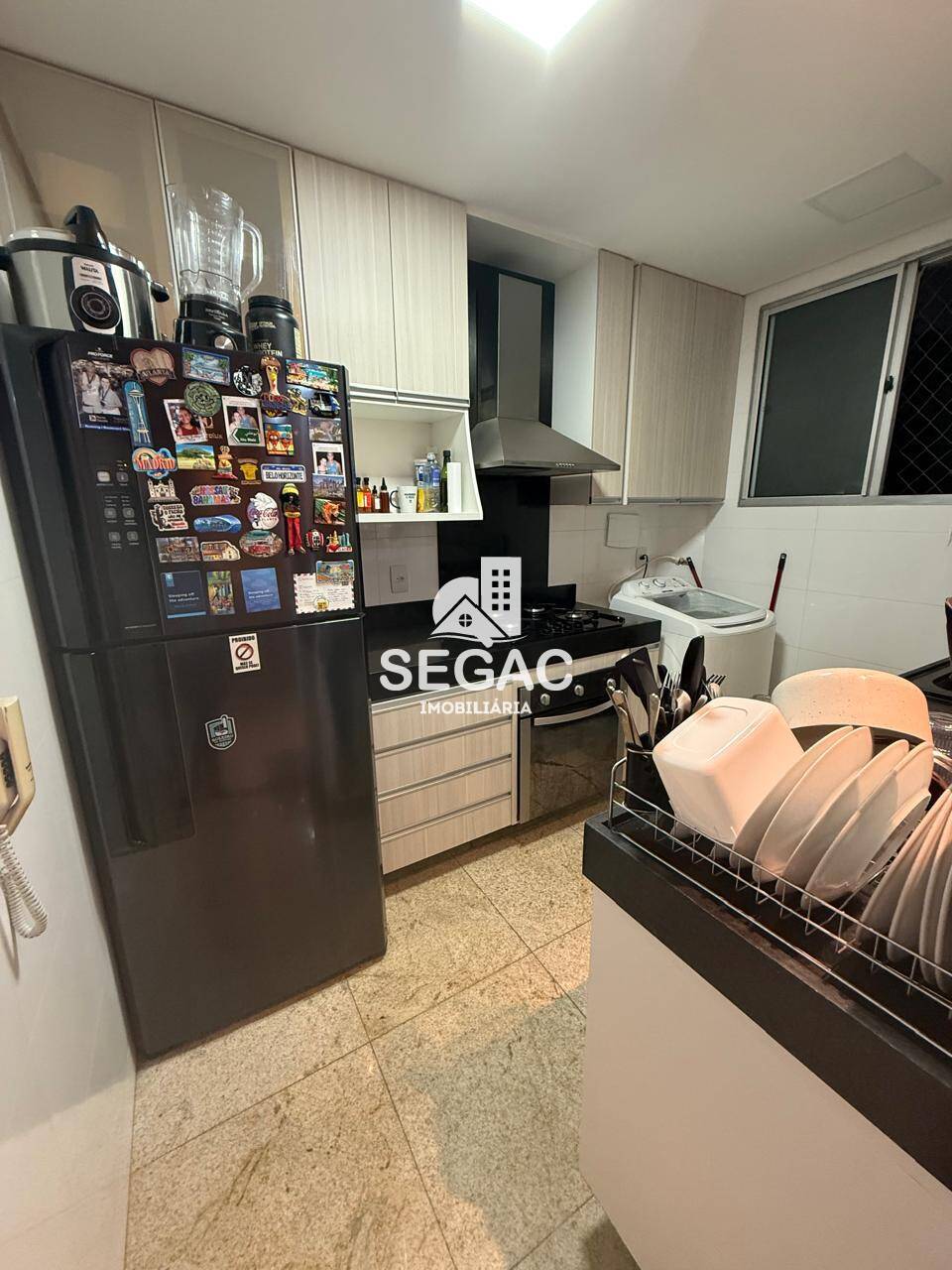 Apartamento, 2 quartos, 607615 m² - Foto 5